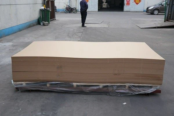 High Quality 3mm 6mm 12mm 15mm 18mm Fibreboards White Melamine Mdf Hdf Board For Furniture