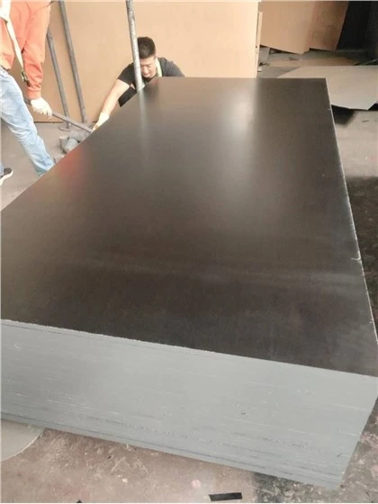 Xingang Best Sale F17 Schwarze Filmbeschichtete Sperrholzplatte für Bauzwecke FFP Marine-Sperrhölzer